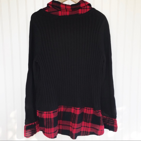 Black Sweater - Picture 8 of 8